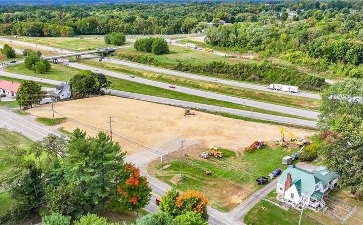 Pictures of Land, Office property located at 2665 East Pike, Zanesville, OH 43701 for sales - image #1
