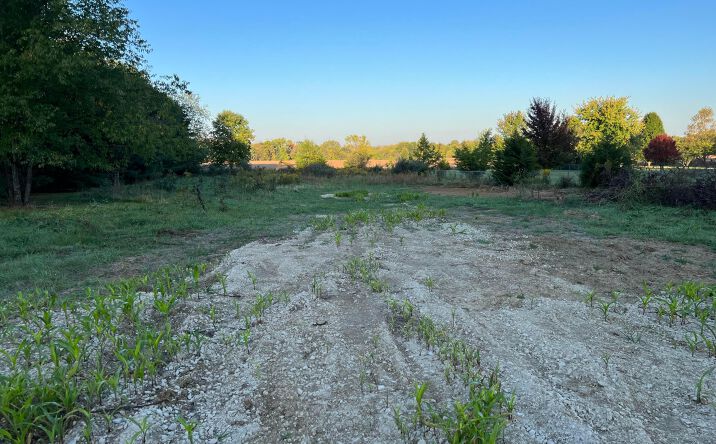 Pictures of Land property located at 0 Old Tarlton Pike, Circleville, OH 43113 for sales - image #1