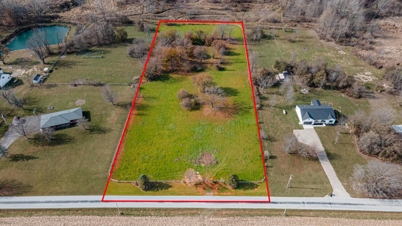 1414 County Road 206, Marengo, OH 43334