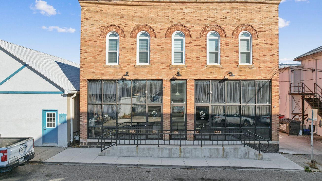 1420 W Depot Street, Pataskala, OH 43062