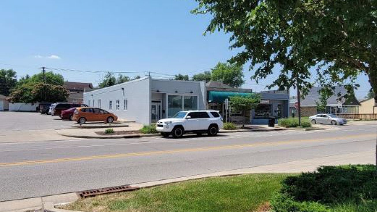337 Main St, Beech Grove, IN 46107