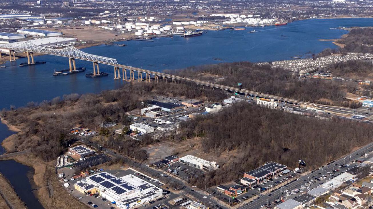 253 Richmond Valley Rd, Staten Island, NY 10309