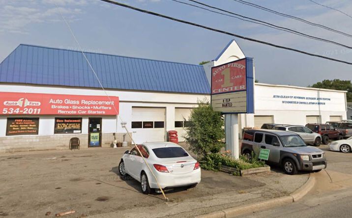 Pictures of Retail property located at 3579 Byron Center Ave SW, Wyoming, MI 49519 for sales - image #1