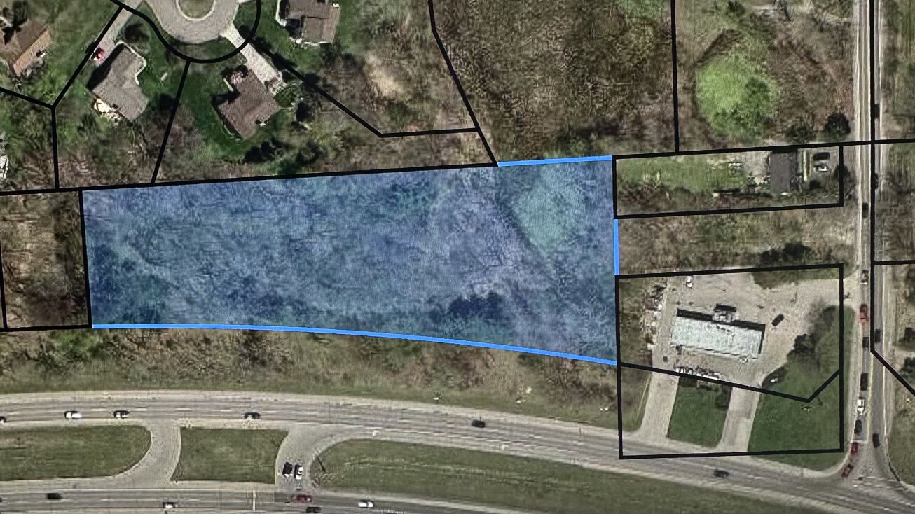 Highland Rd, White Lake Charter Township, MI 48386