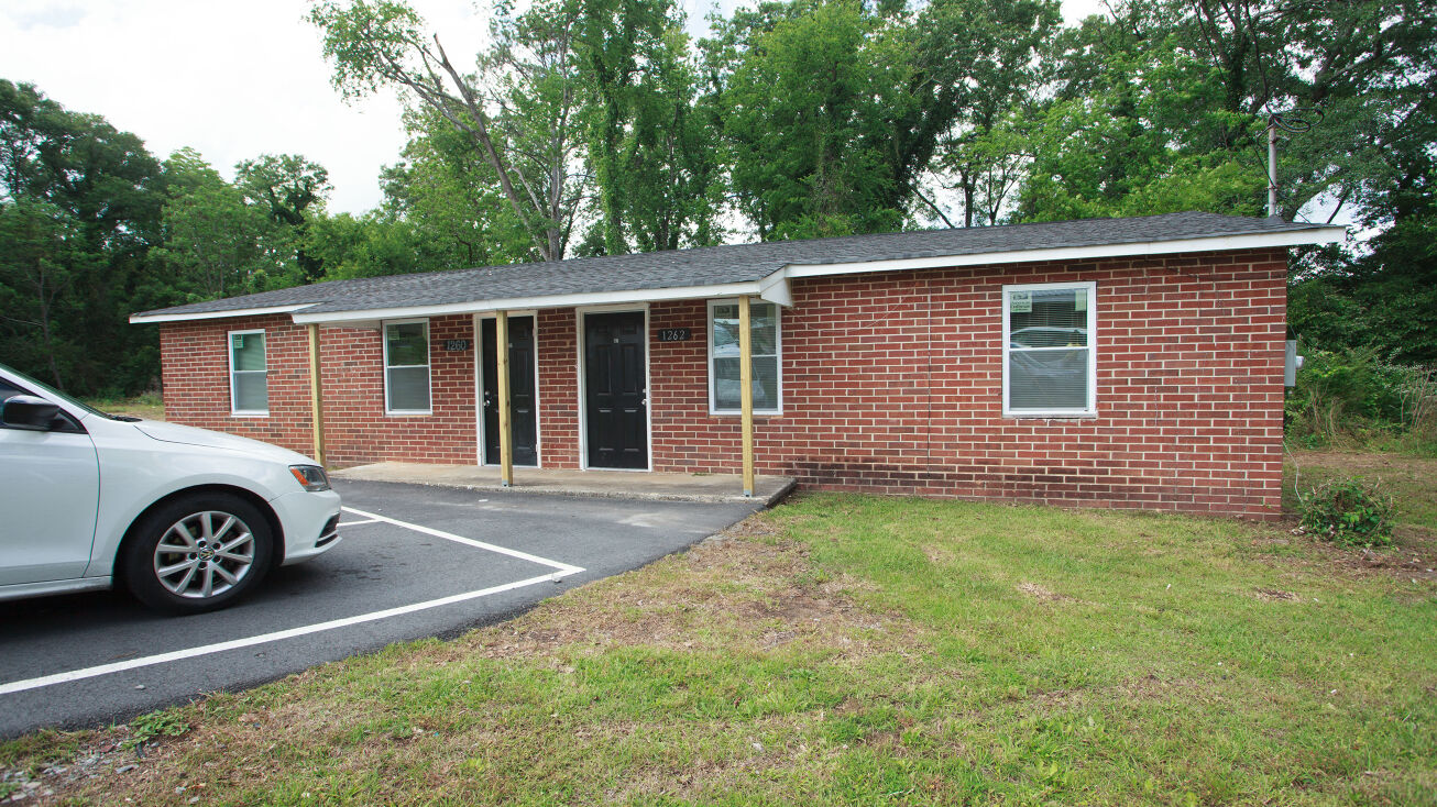 1215 Woolfolk Terrace, Macon, GA 31217