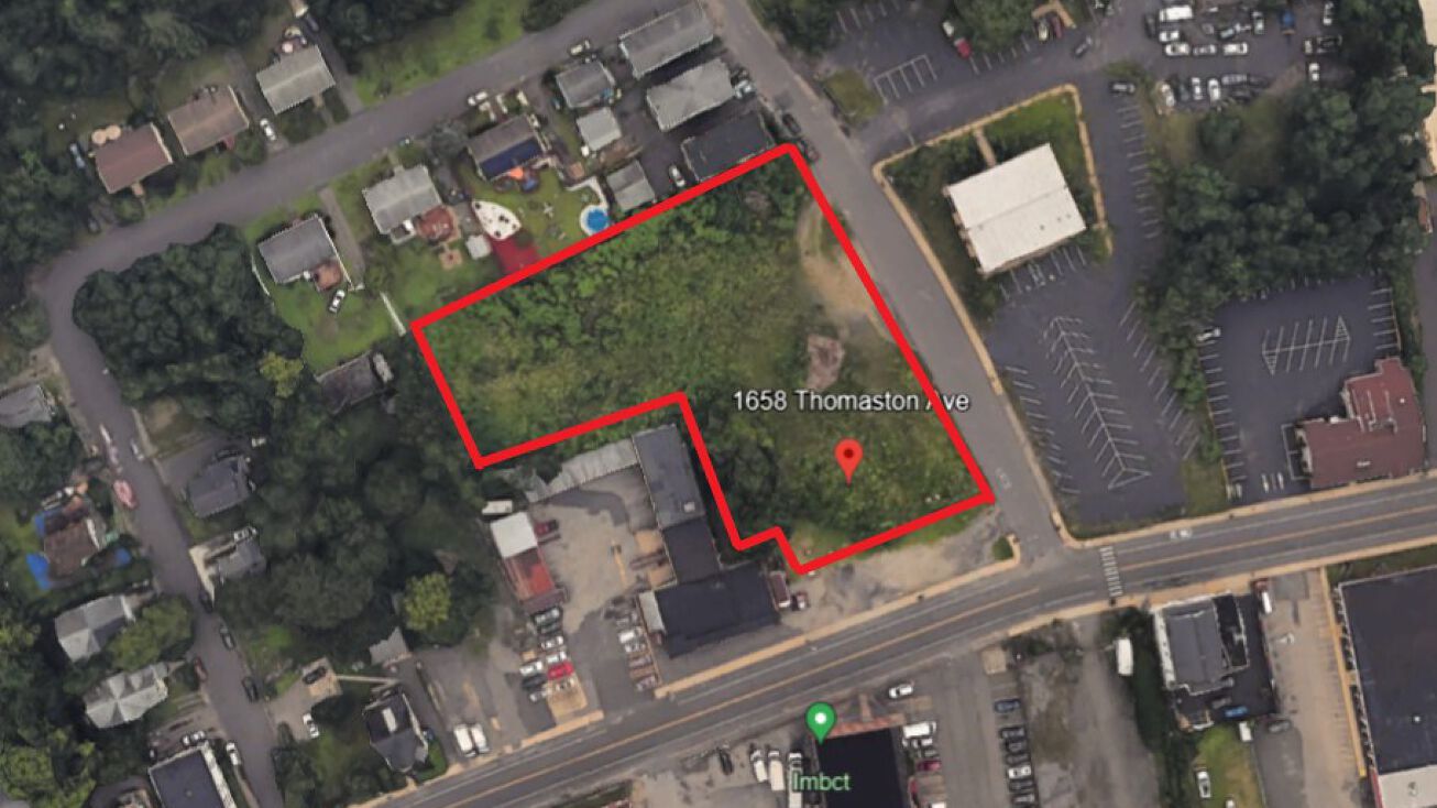 1658 Thomaston Ave, Waterbury, CT 06704