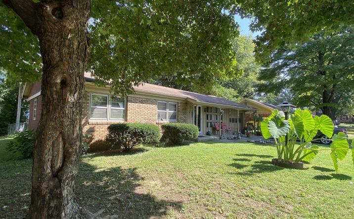 Pictures of Multifamily property located at 211 Shenandoah Pl, Henderson, KY 42420 for sales - image #1