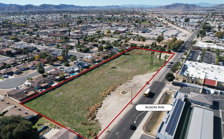 Pictures of Land property located at W Acacia Ave, Hemet, CA 92543 for sales - image #1