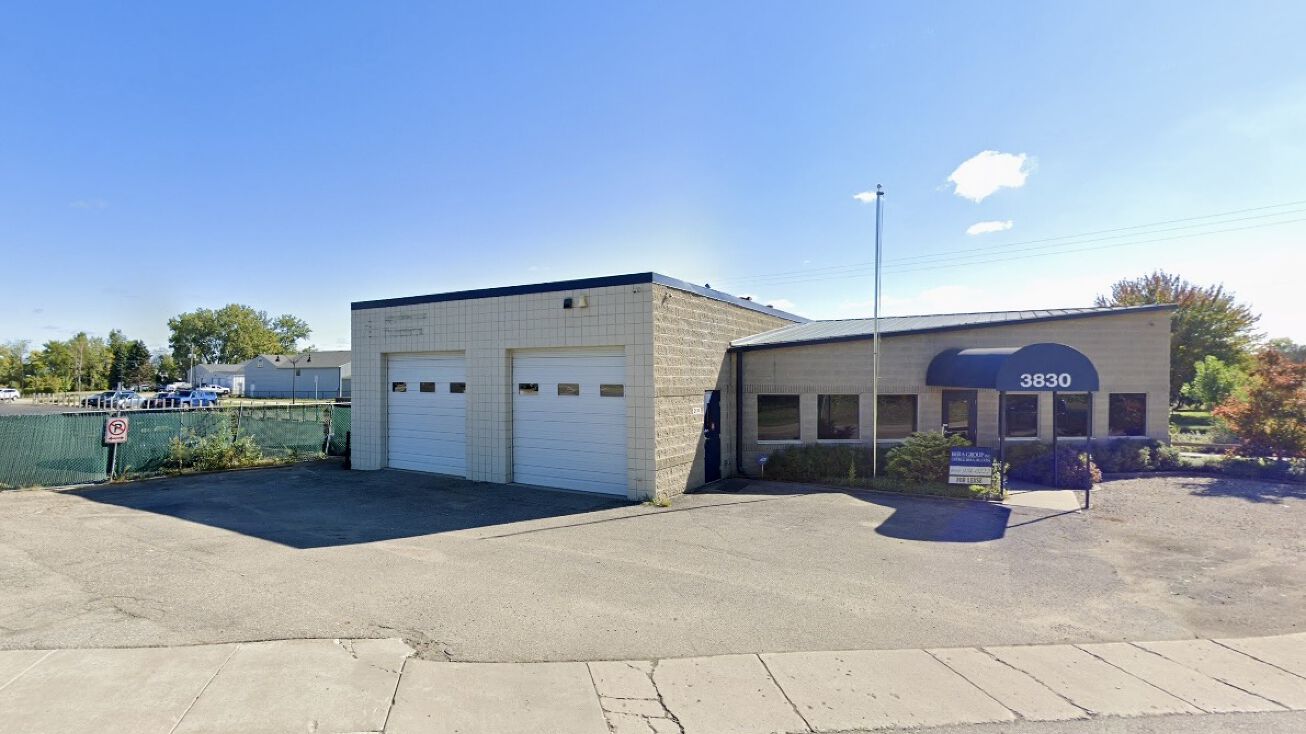 3830 Mill Creek Ave NE, Comstock Park, MI 49321