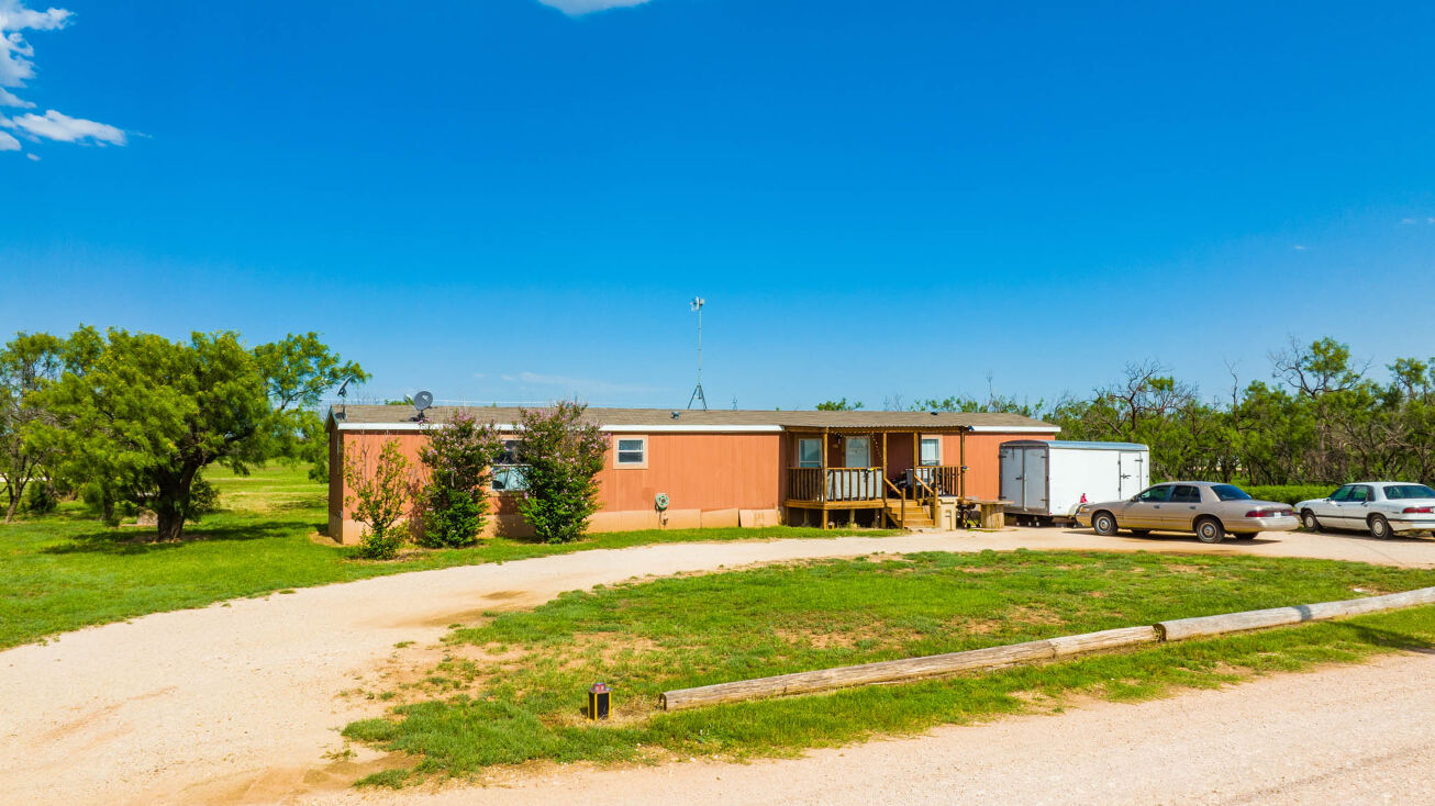 606 Ave C, Anson, TX 79501