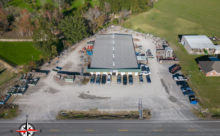 Pictures of Industrial property located at 4308 Hwy 90 E, New Iberia, LA 70560 for sales - image #1
