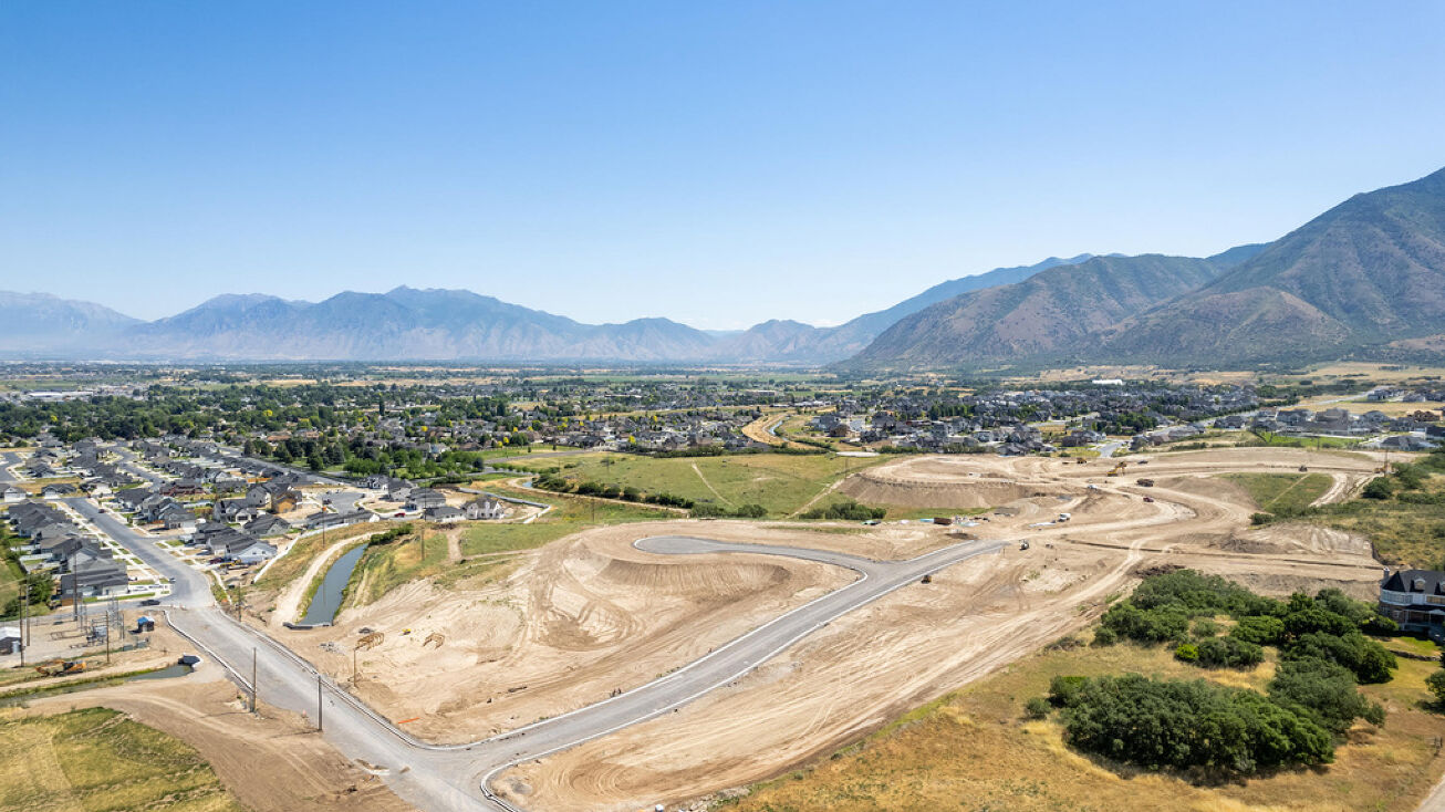 228 E Selman Ridge Dr, Payson, UT 84653