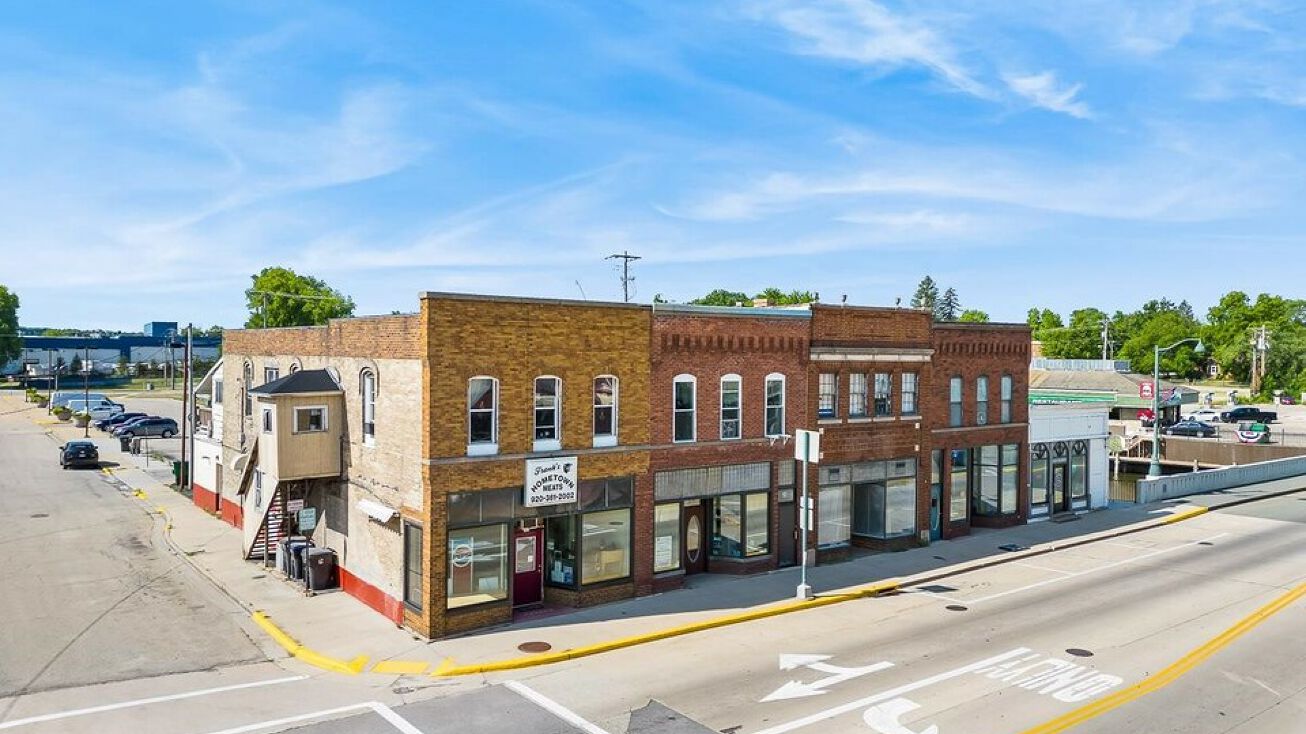 164 W Huron, Berlin, WI 54923