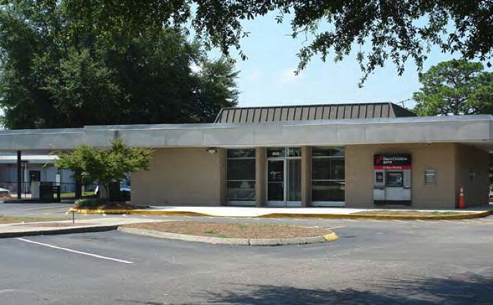 Pictures of Retail property located at 2617 Bragg Blvd, Fayetteville, NC 28303 for sales - image #1