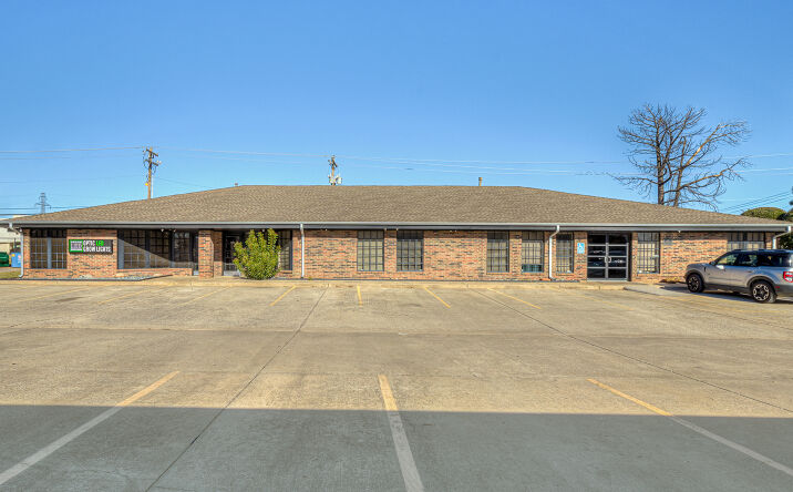 1101 Sovereign Row, Oklahoma City, OK 73108 | Crexi.com