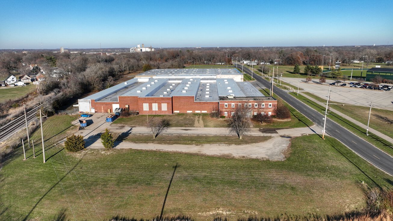 800 S Gilbert St, Danville, IL 61832