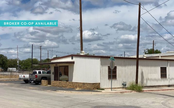 Pictures of Office, Industrial property located at 302 2nd St, Brownwood, TX 76801 for comps - image #1
