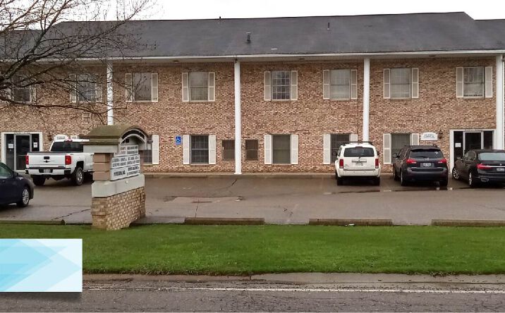 Pictures of Office property located at 4792 Munson St NW, Canton, OH 44718 for sales - image #1