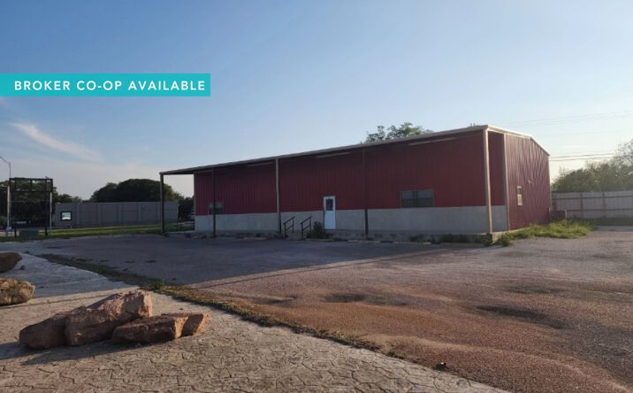 Pictures of Industrial property located at 2018 S Bridge St, Brady, TX 76825 for comps - image #1