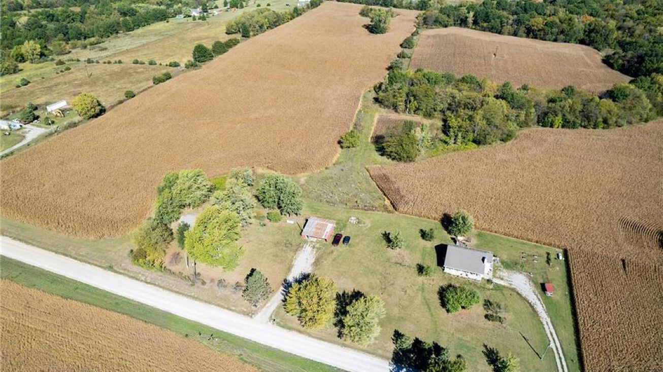 0002 NW Barwick Drive, Cameron, MO 64429