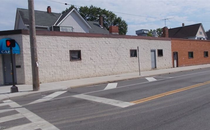 Pictures of Special Purpose property located at 7216 Clark Avenue, Cleveland, OH 44102 for sales - image #1