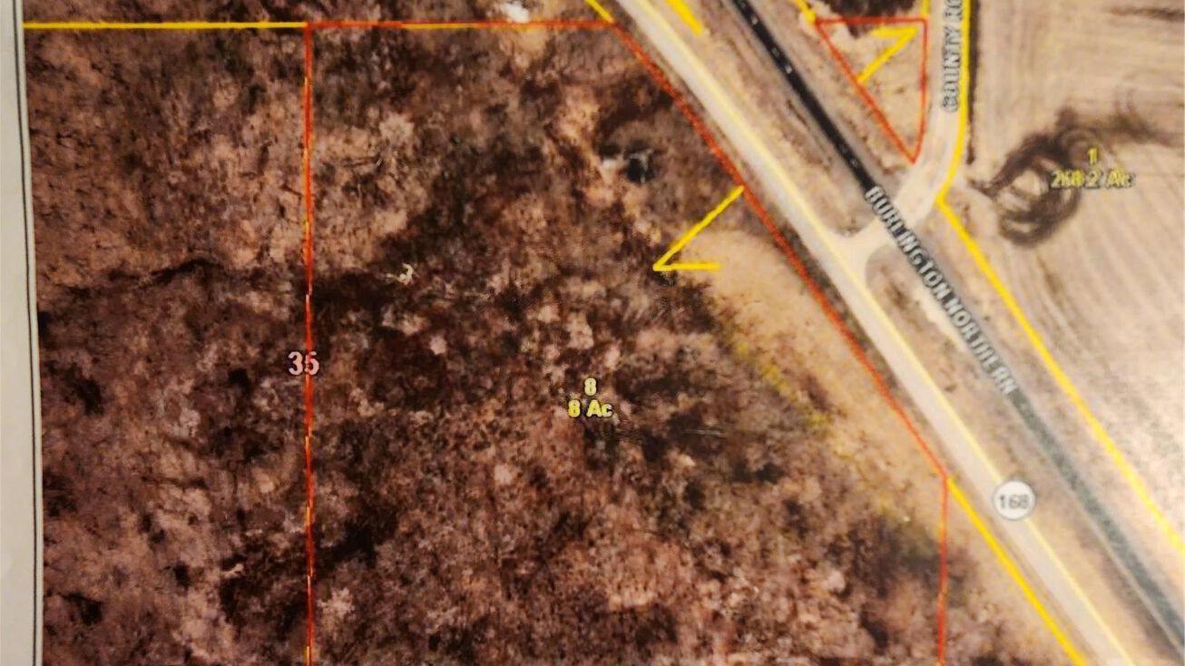 8951 MO168, Hannibal, MO 63401