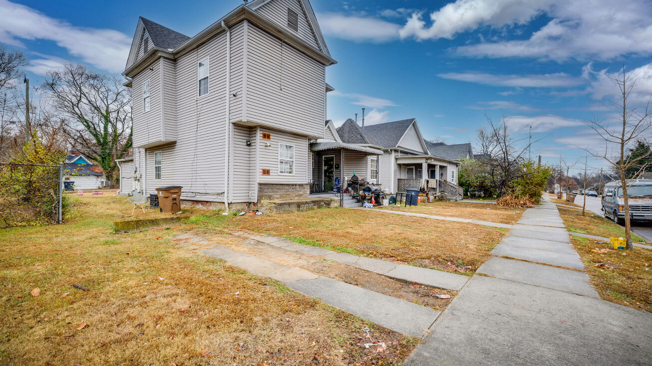 2449 Woodbine Ave, Knoxville, TN 37917