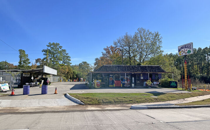 Pictures of Retail property located at 22210 TX-494 Loop, Houston, TX 77339 for sales - image #1