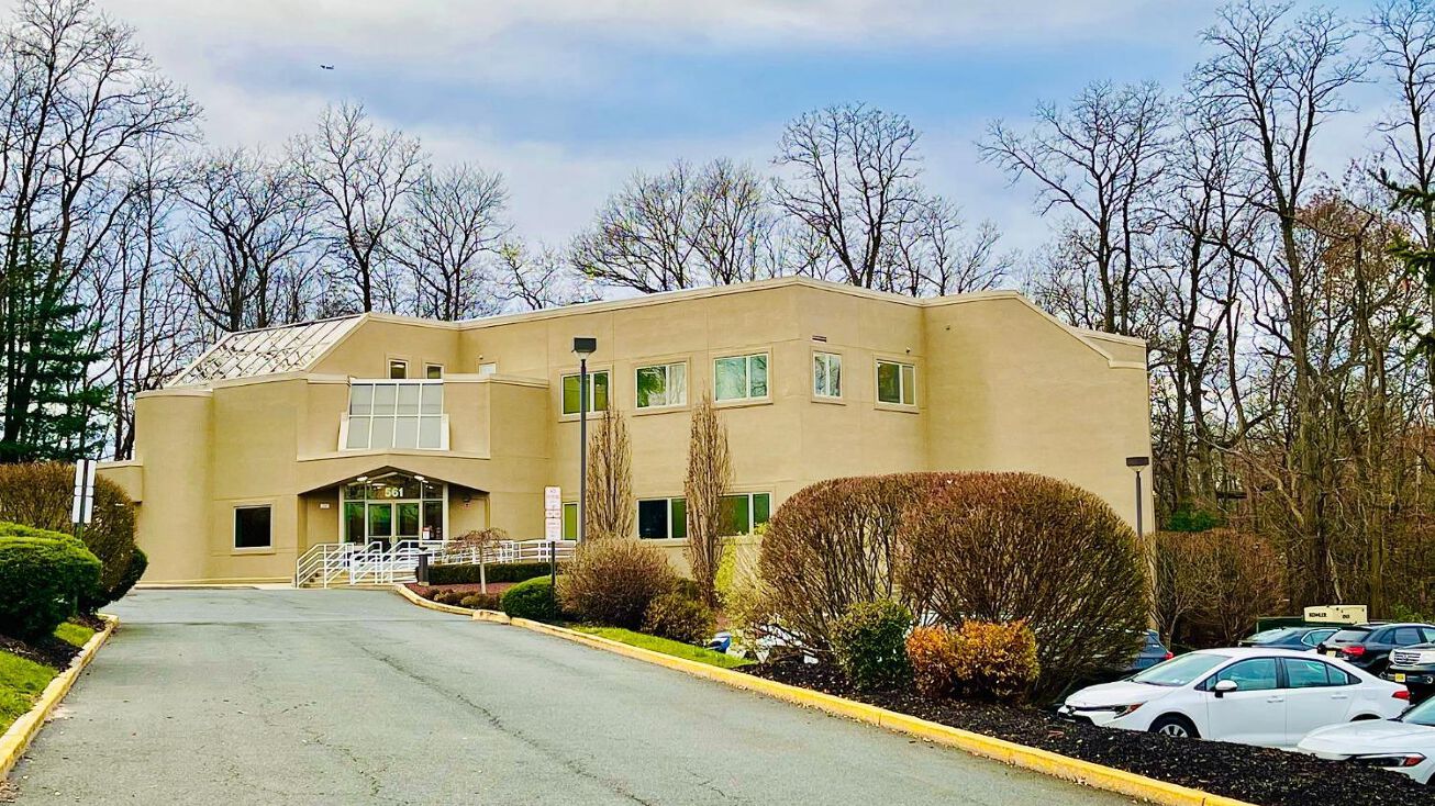 561 Cranbury Road I, East Brunswick, NJ 08816