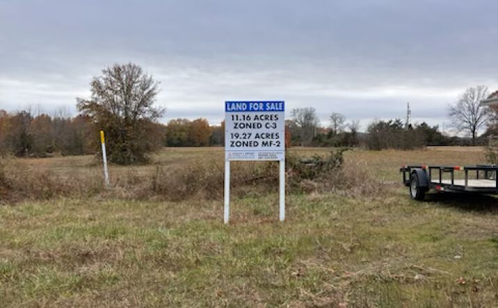 Pictures of Land property located at 4691 Dave Ward Dr, Conway, AR 72034 for sales - image #1