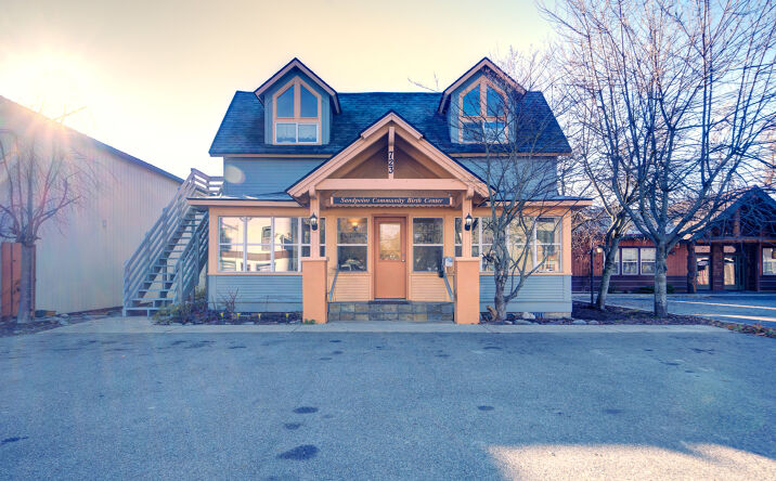 Pictures of Mixed Use, Office property located at 723 Pine St, Sandpoint, ID 83864 for sales - image #1