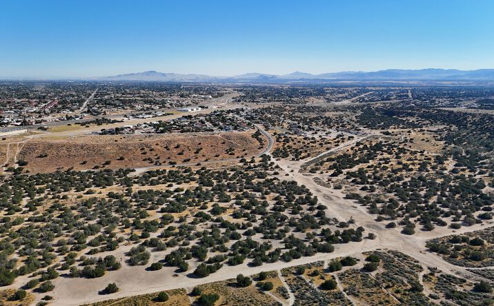 Pictures of Land property located at Summit Valley Rd, Hesperia, CA 92344 for sales - image #1