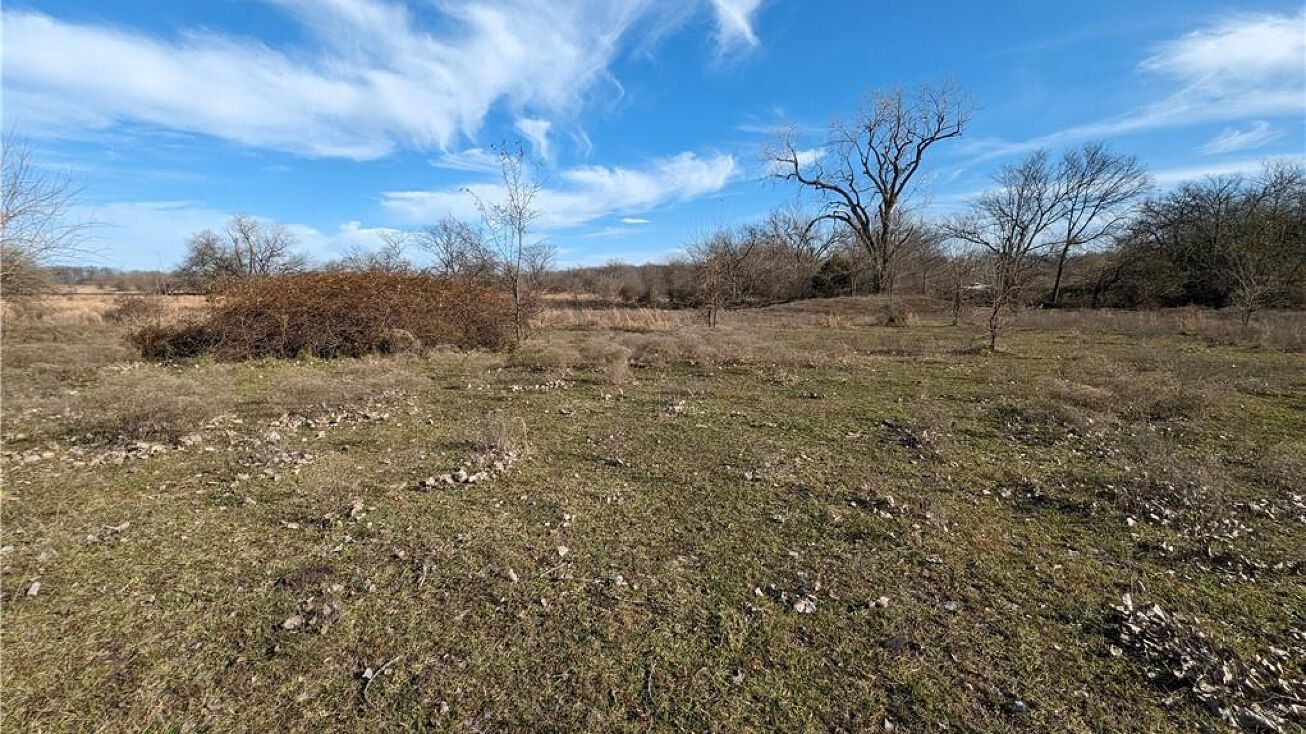 TBD 315 Road, Garden City, MO 64739