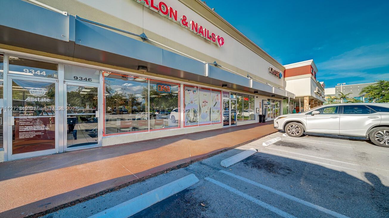 Hair & Nail Salon For Sale on Miller Drive, Miami, FL 33165