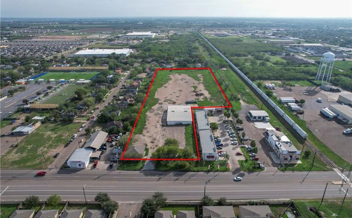 Pictures of Office, Industrial property located at 1222 N Closner Boulevard, Edinburg, TX 78541 for sales - image #1