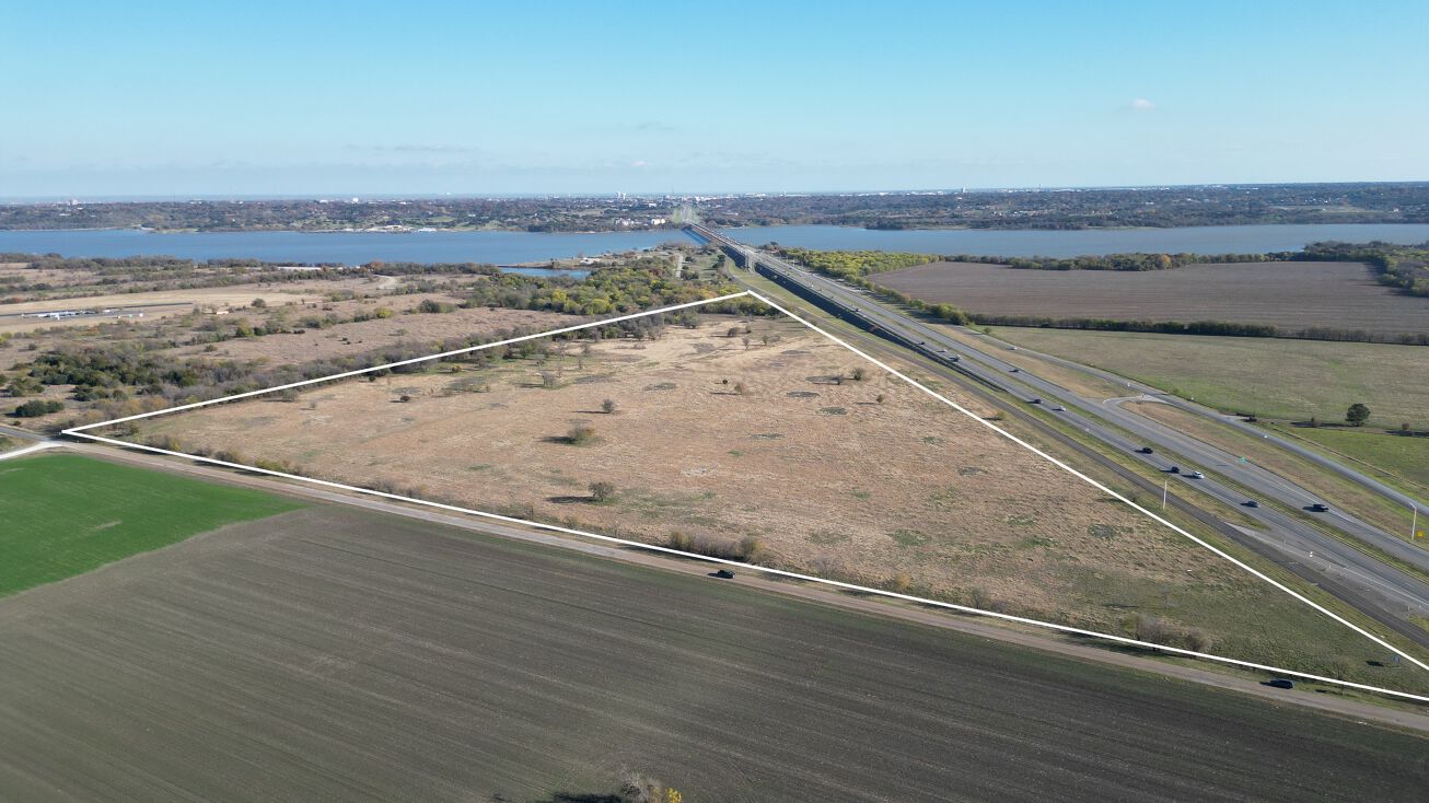 3301 N Hwy 6, Woodway, TX 76712