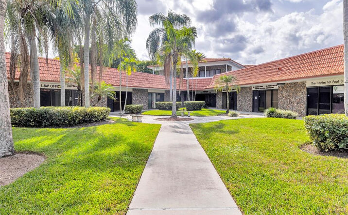 201 N Pine Island Rd, Plantation, FL 33324 | Crexi.com