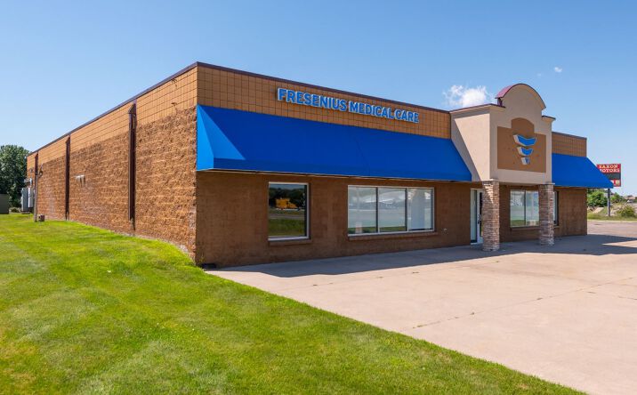 Pictures of Retail property located at 17315 Zane Street NW, Elk River, MN 55330 for comps - image #1