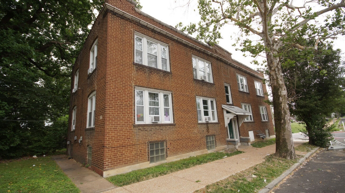 3323 Osage St, St. Louis, MO 63118