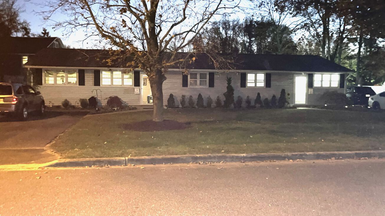 1 Central Ave, Farmingdale, NJ 07727