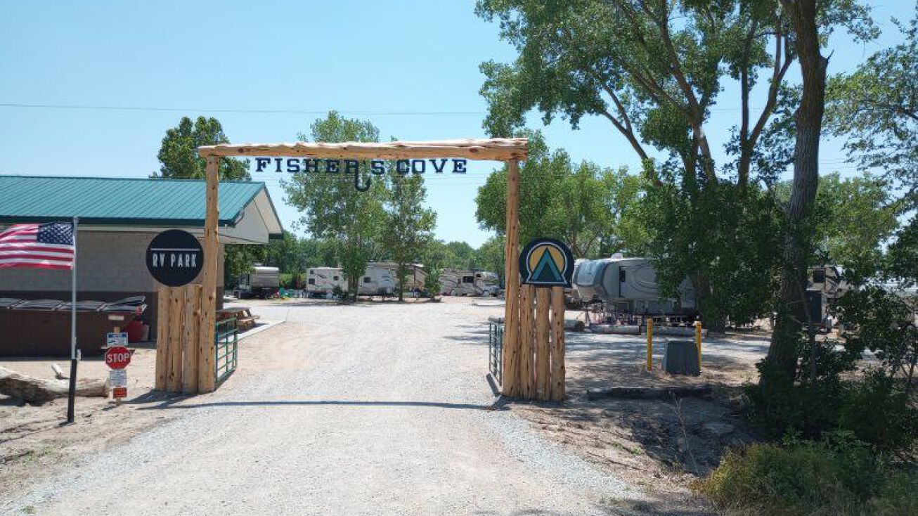 3190 NE39, Silver Creek, NE 68663