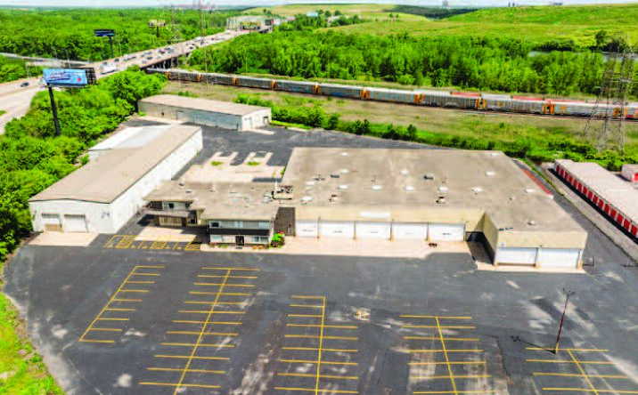 Pictures of Industrial property located at 2150 Dolton Road, Calumet City, IL 60409 for sales - image #1