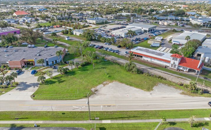 Pictures of Land property located at 1013 Taylor Rd, Punta Gorda, FL 33950 for sales - image #1