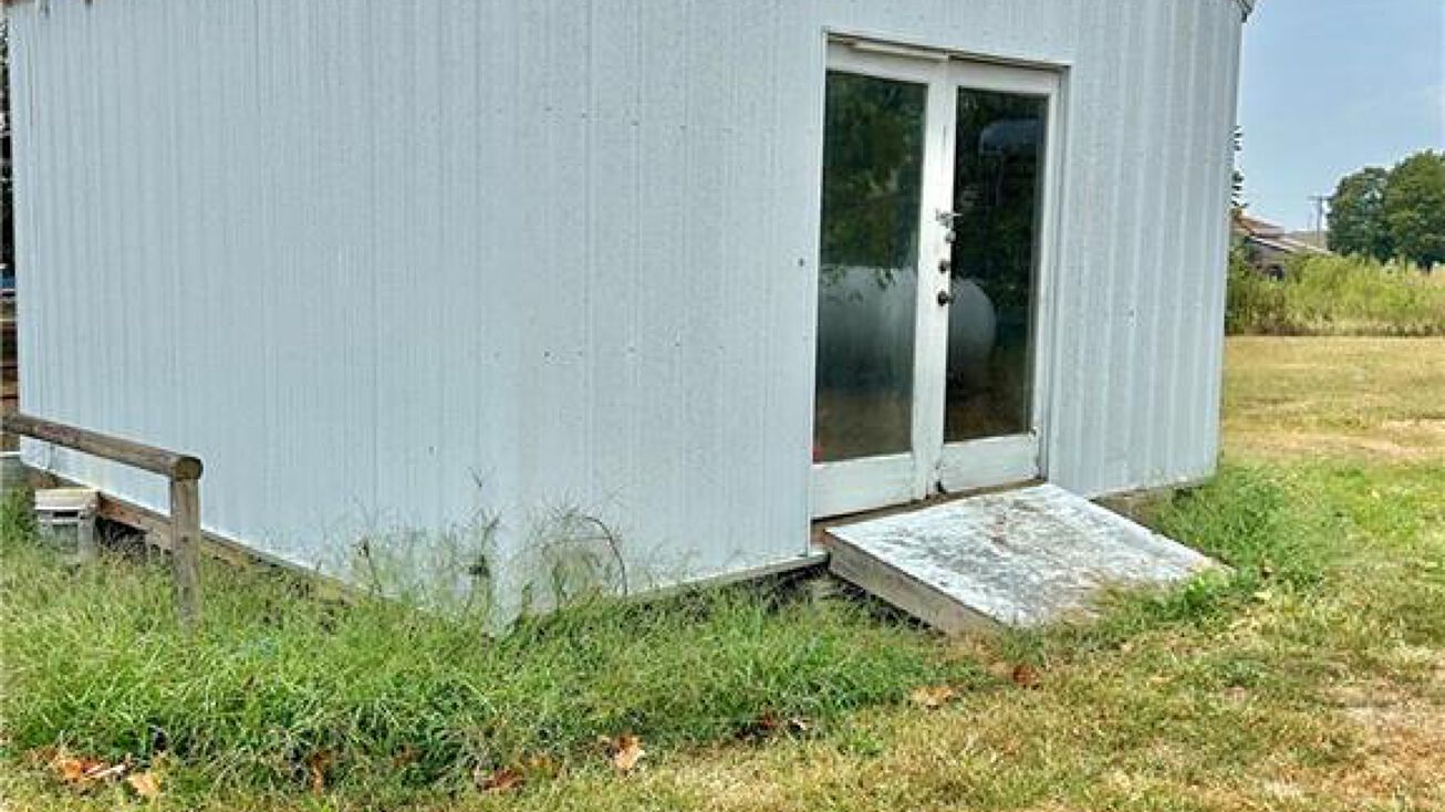 597 W 3rd Street, Schell City, MO 64783