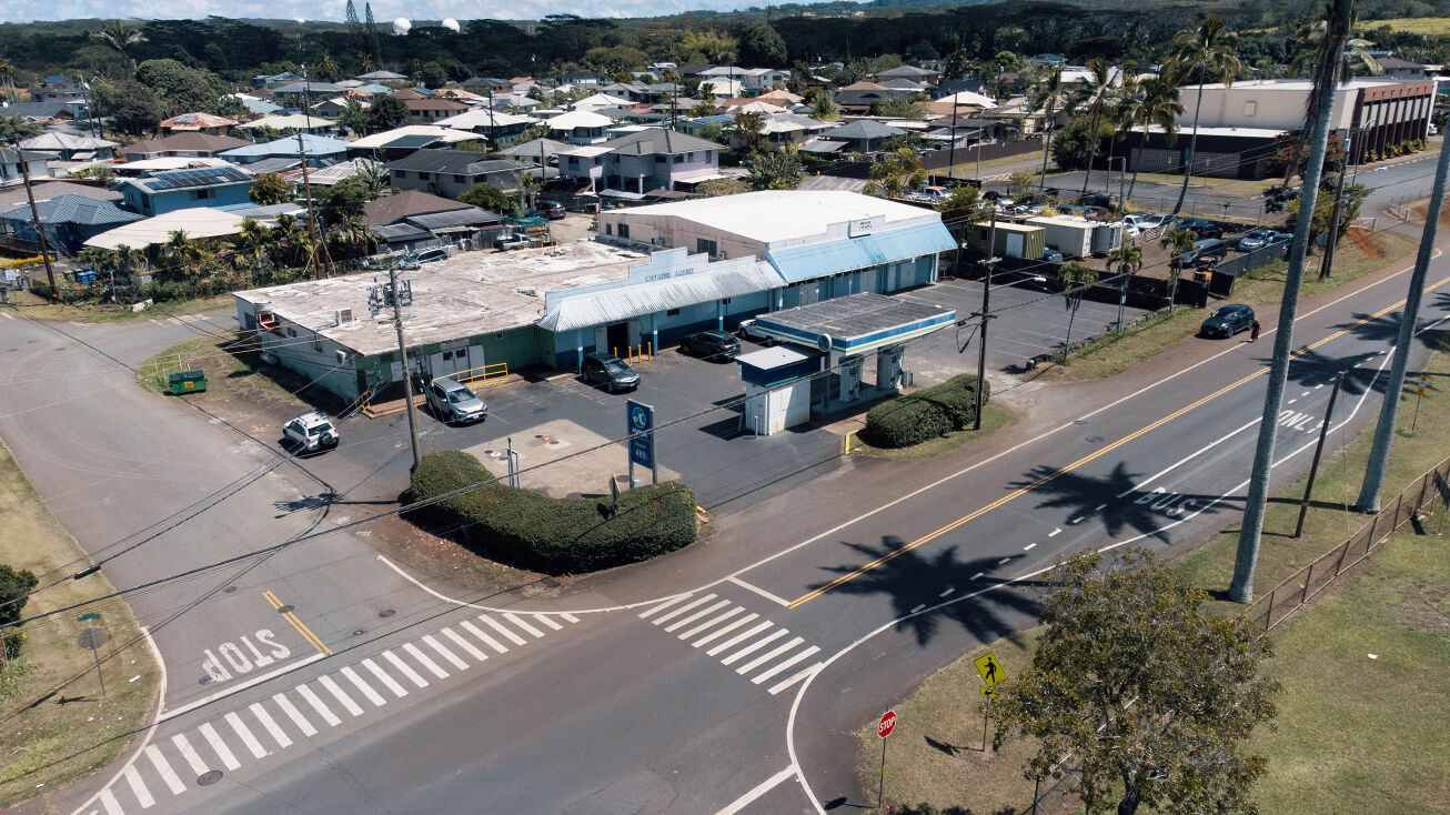 1203 Whitmore Ave, Wahiawa, HI 96786