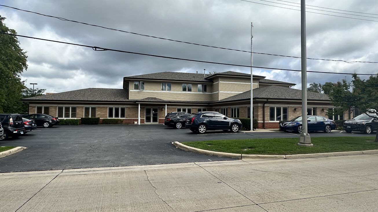 5100 W 127th St, Alsip, IL 60803