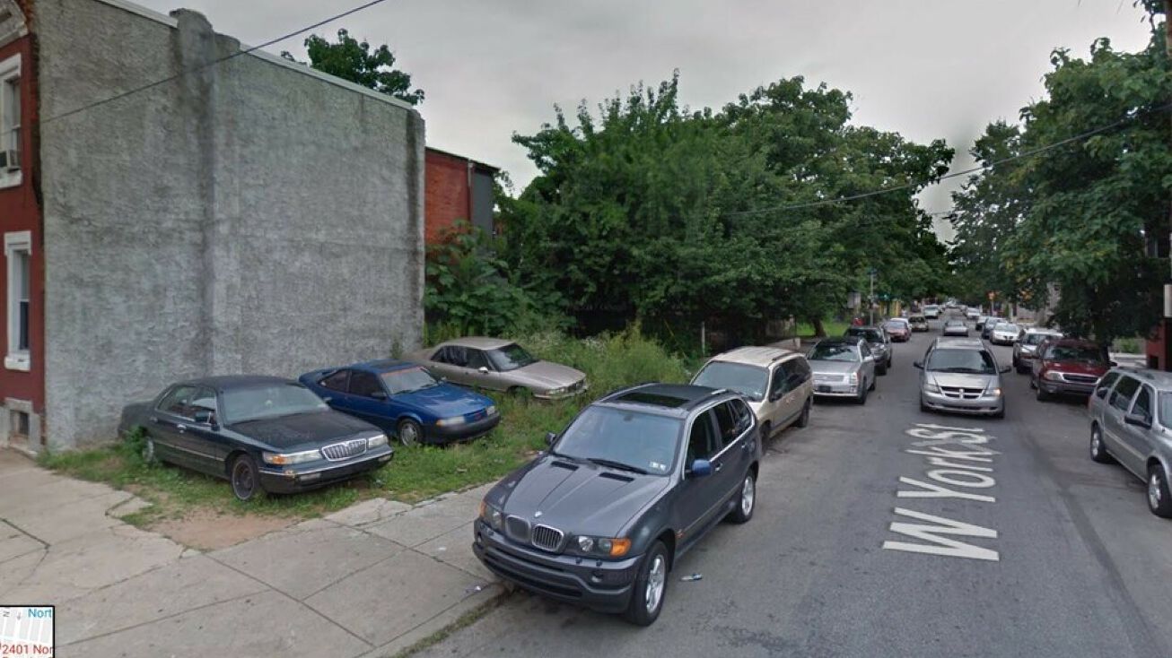 2401 N Bouvier St, Philadelphia, PA 19132