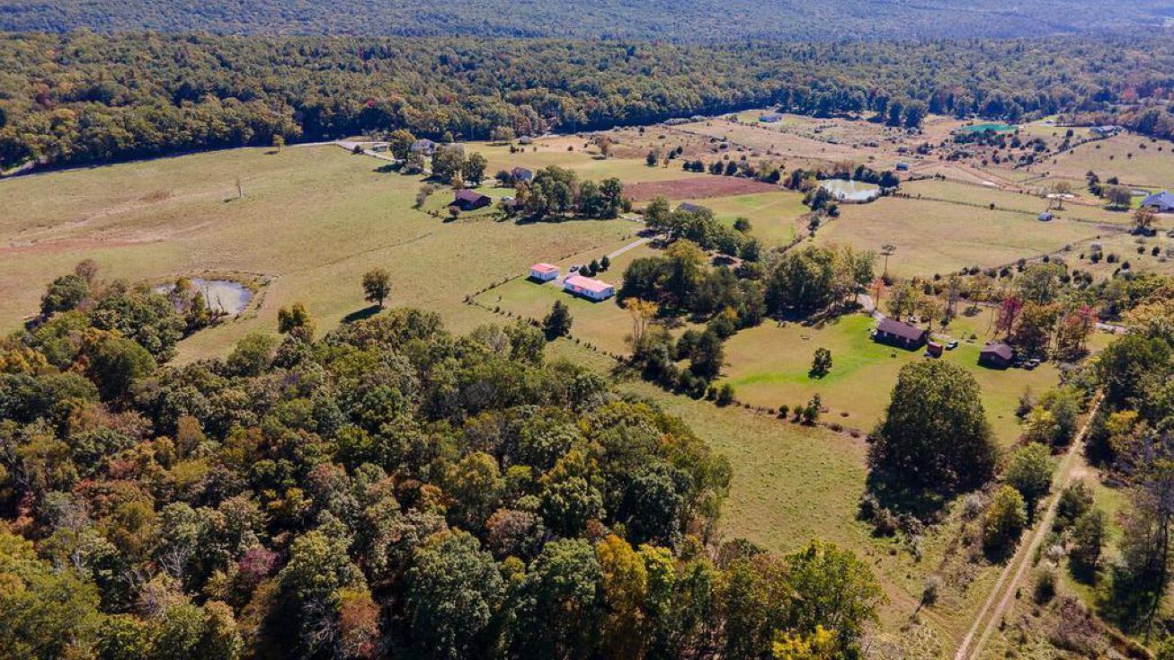 1895 Becks Gap Rd, Capon Bridge, WV 26711