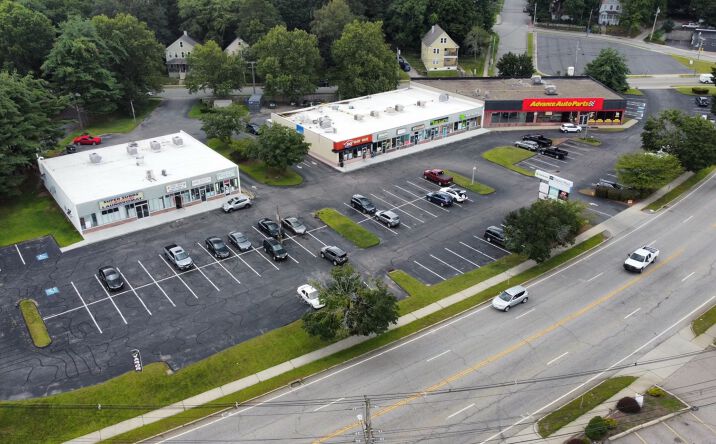 Pictures of Retail property located at 276 W Main St, Norwich, CT 06360 for sales - image #1