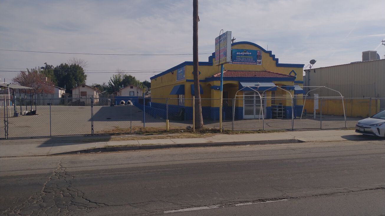 10009 Main St, Lamont, CA 93241